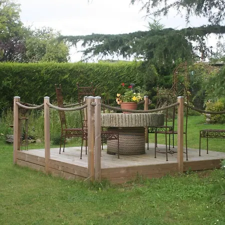 Les Sapins Beaumesnil (Calvados)