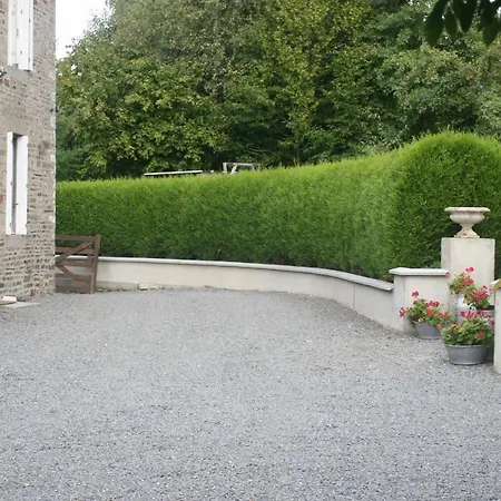 Les Sapins Beaumesnil (Calvados)