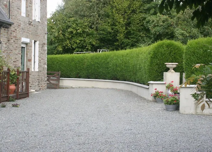 Les Sapins Beaumesnil (Calvados)